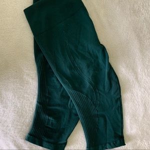 Lululemon Crop Leggings | 12